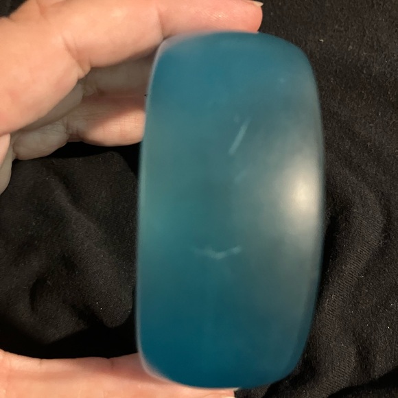 Translucent Blue Plastic Bracelet - Picture 6 of 7